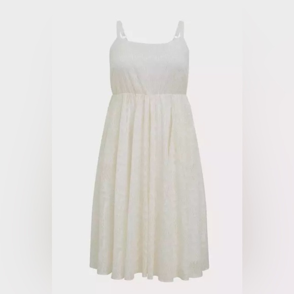 Torrid Elegant Cream Sleeveless Dress - Picture 1 of 14